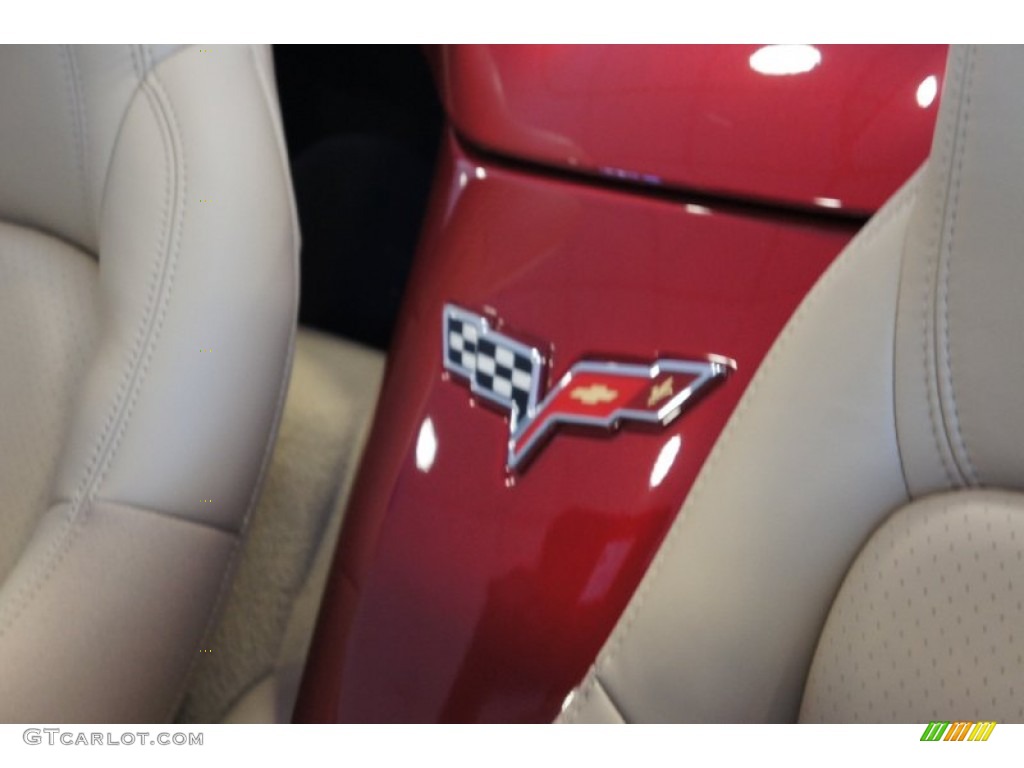 2011 Corvette Convertible - Crystal Red Tintcoat Metallic / Cashmere photo #16