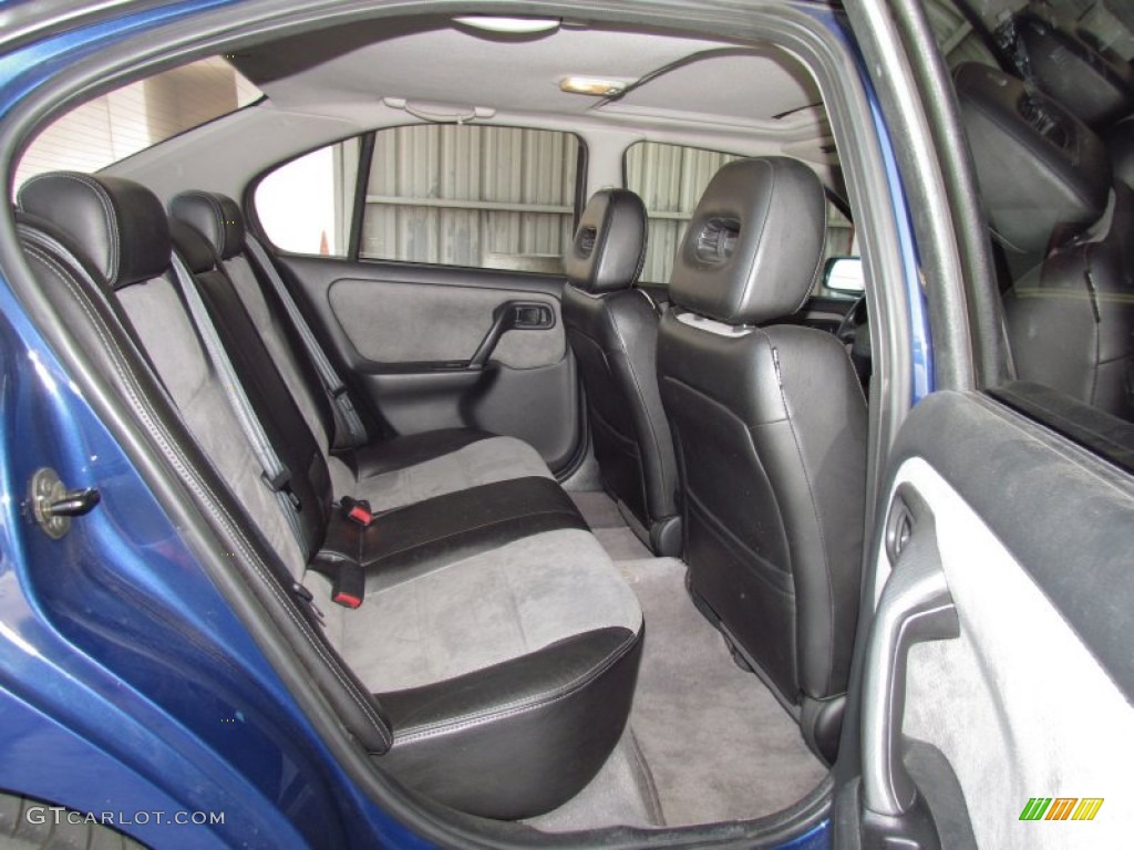 Black Interior 2002 Infiniti G 20 Sedan Photo #51412471