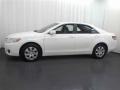 Super White - Camry LE Photo No. 18