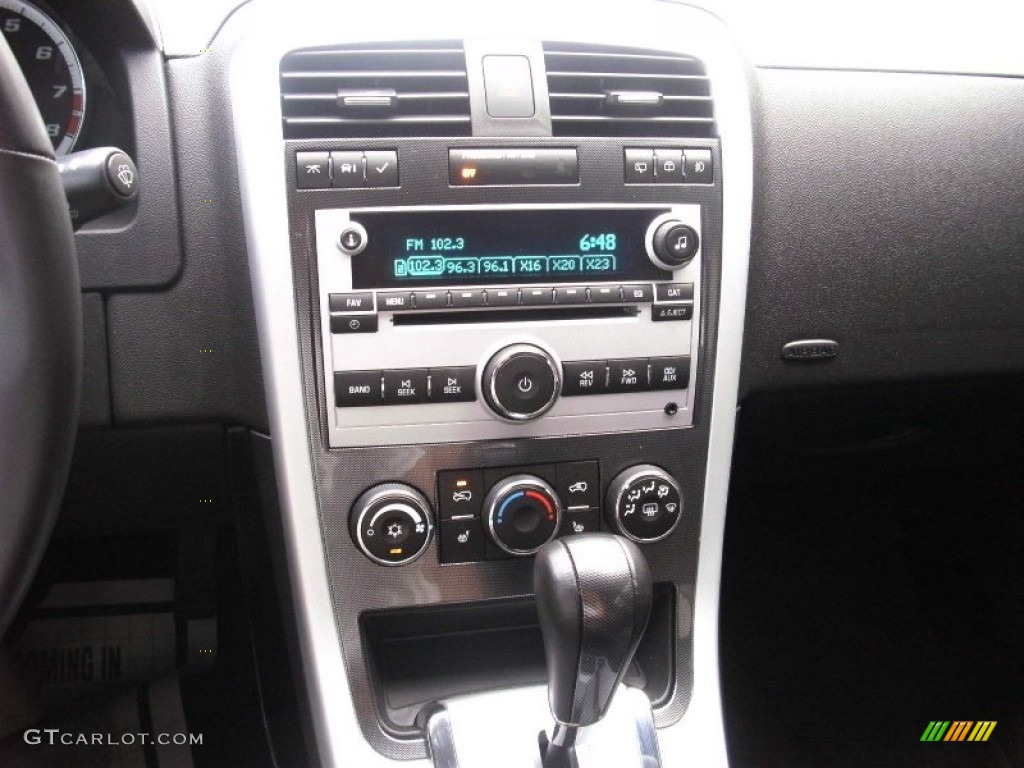 2008 Chevrolet Equinox Sport Controls Photo #51413638