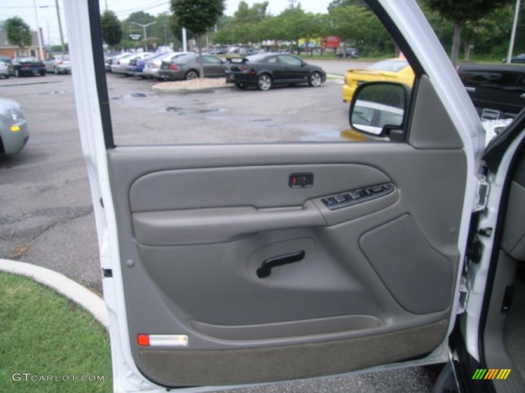 2005 Chevrolet Tahoe LS 4x4 Door Panel Photos