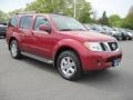 Red Brick - Pathfinder SE 4x4 Photo No. 4