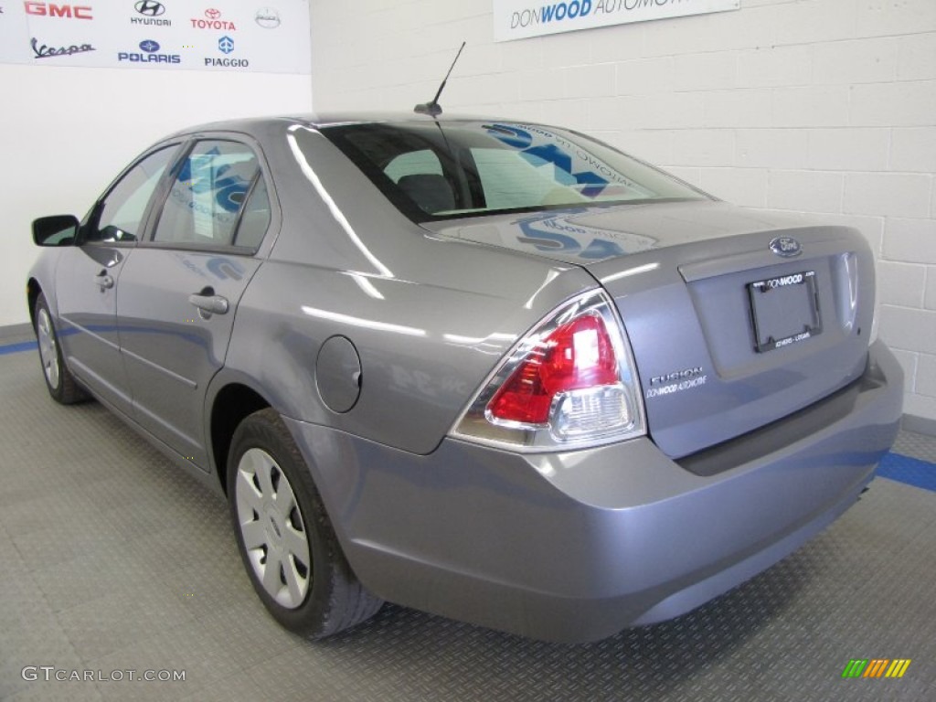 2007 Fusion S - Tungsten Grey Metallic / Light Stone photo #3
