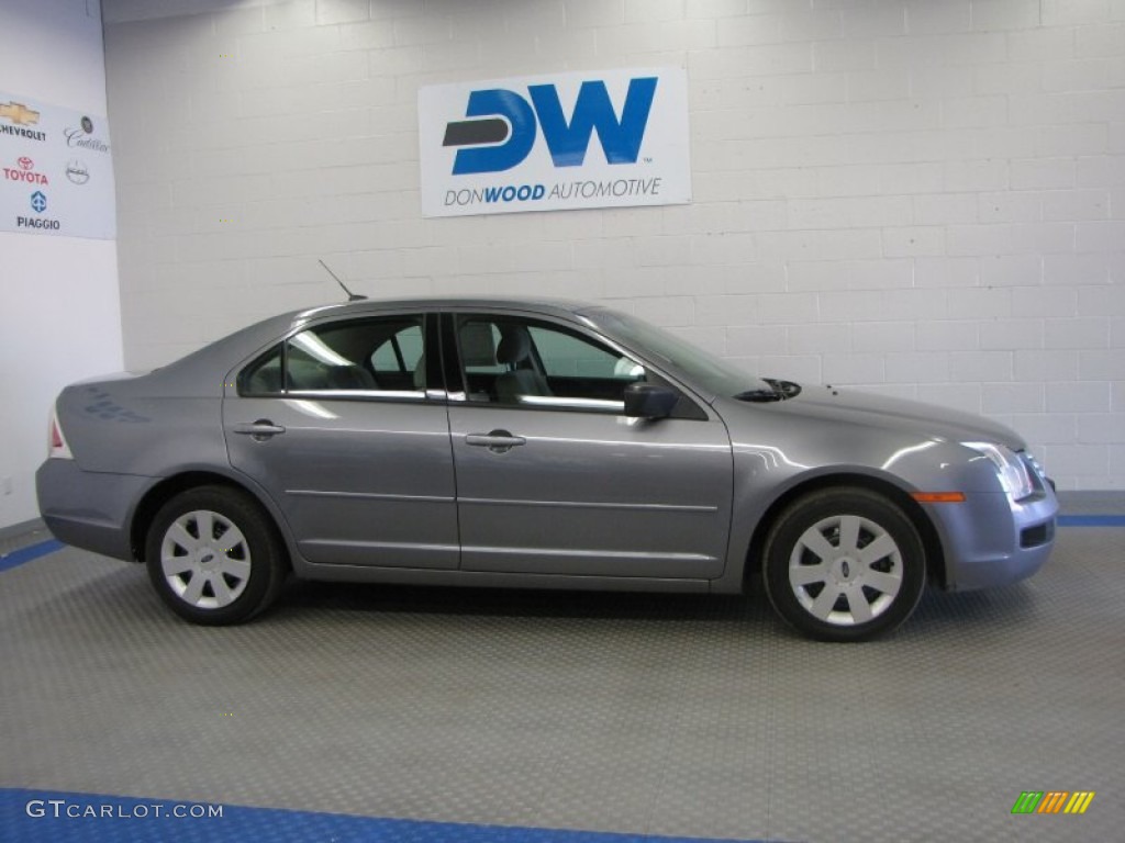2007 Fusion S - Tungsten Grey Metallic / Light Stone photo #5