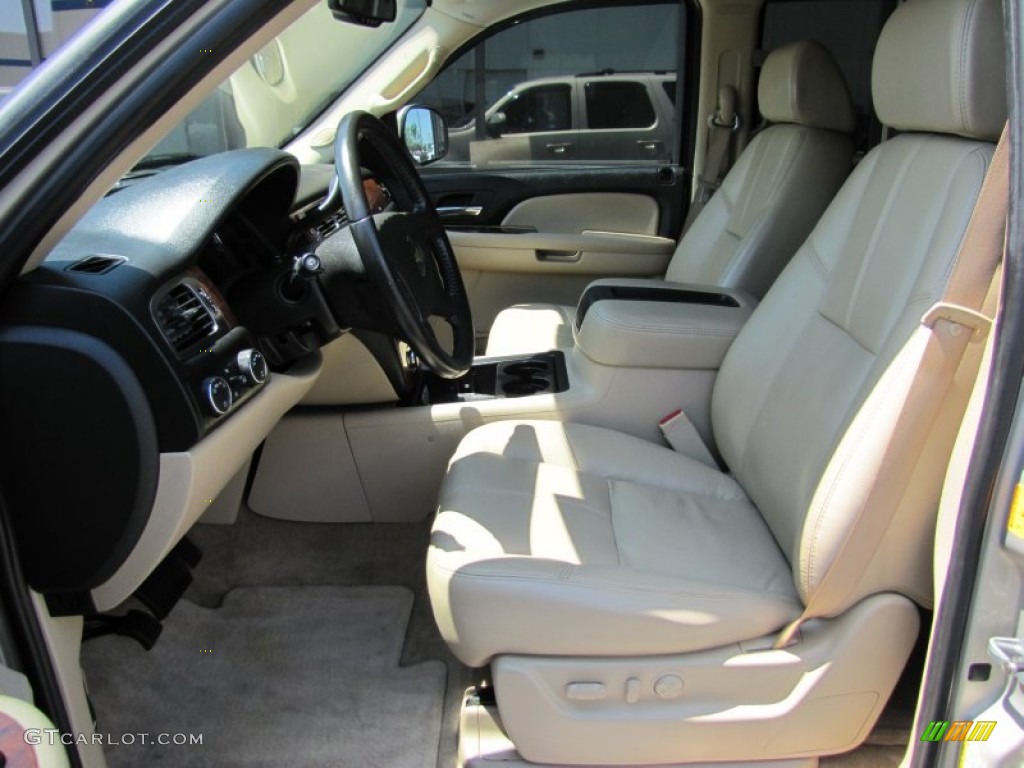 Light Cashmere/Ebony Interior 2007 Chevrolet Tahoe LT 4x4 Photo #51418475