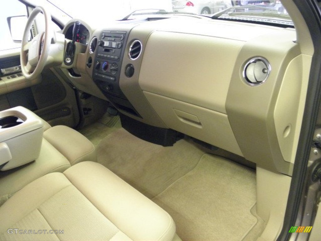 2004 F150 XLT SuperCab - Arizona Beige Metallic / Tan photo #7