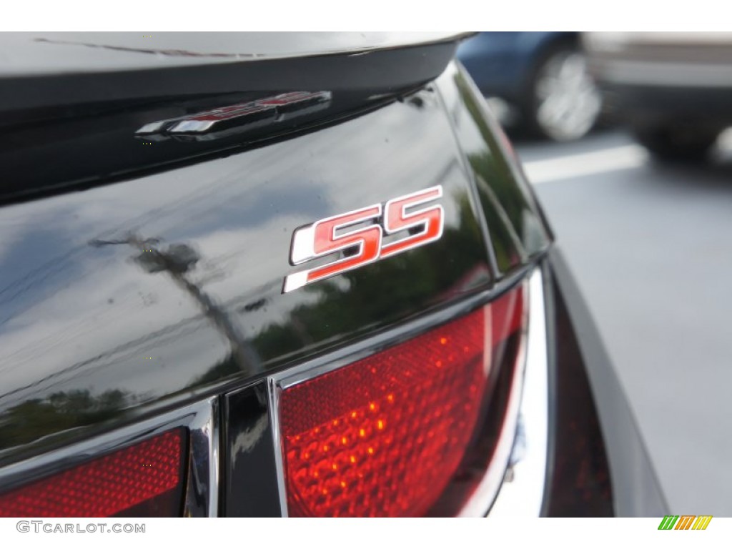2011 Chevrolet Camaro SS Convertible Marks and Logos Photo #51421483