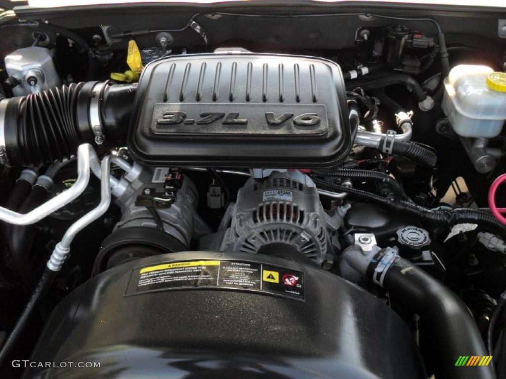 2005 Dodge Dakota SLT Club Cab 3.7 Liter SOHC 12-Valve PowerTech V6 Engine Photo #51423502