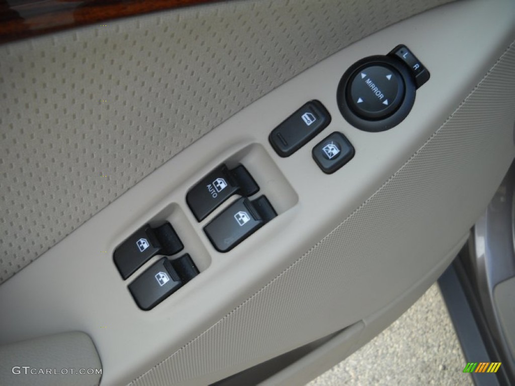 2011 Hyundai Veracruz GLS AWD Controls Photo #51426243