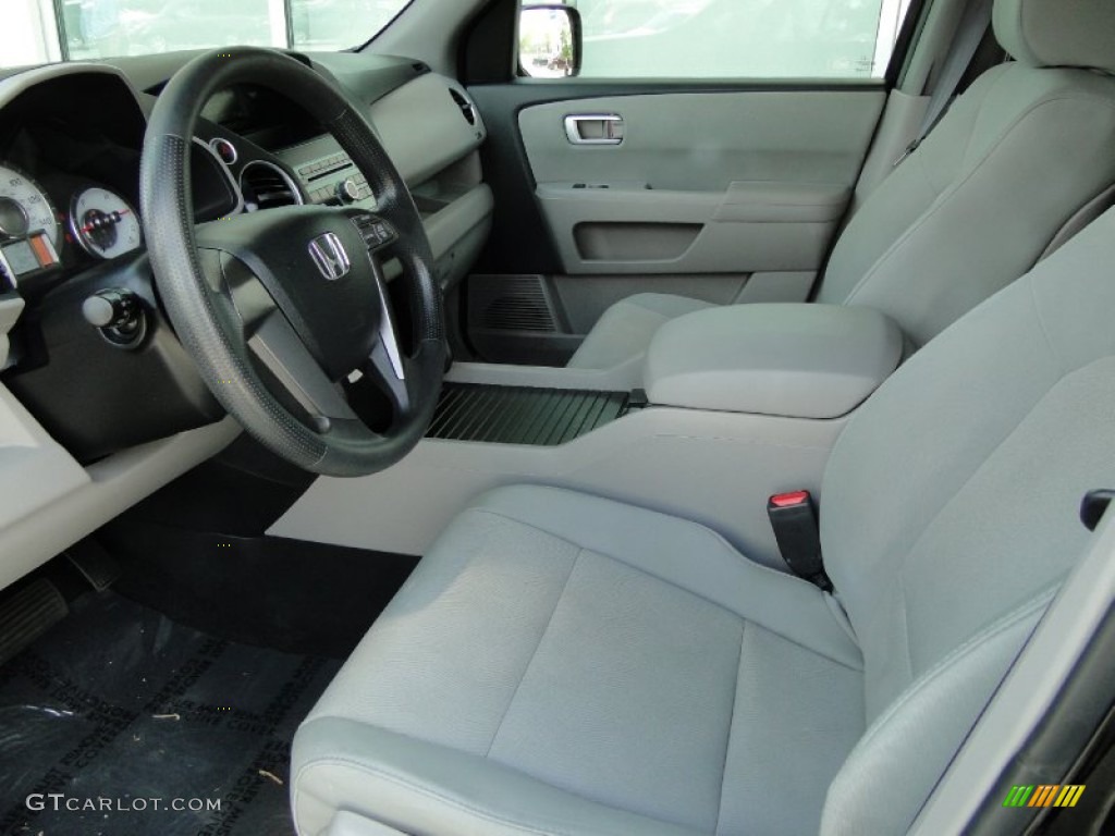 Gray Interior 2009 Honda Pilot LX Photo #51426390