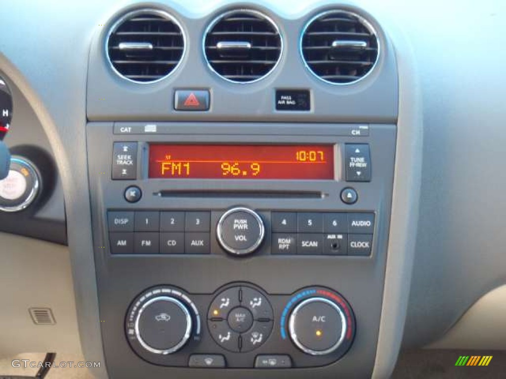 2012 Nissan Altima 2.5 S Controls Photo #51426486