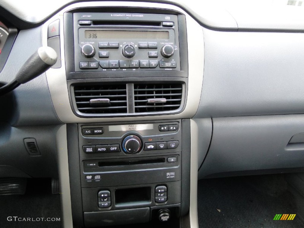 2006 Honda Pilot EX-L Controls Photo #51427680