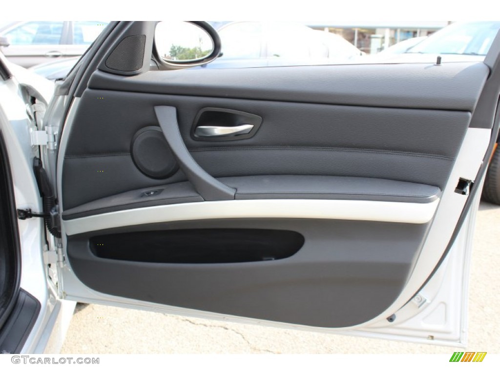 2008 BMW 3 Series 328xi Wagon Gray Door Panel Photo #51429072