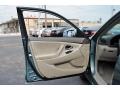 Aloe Green Metallic - Camry LE Photo No. 10