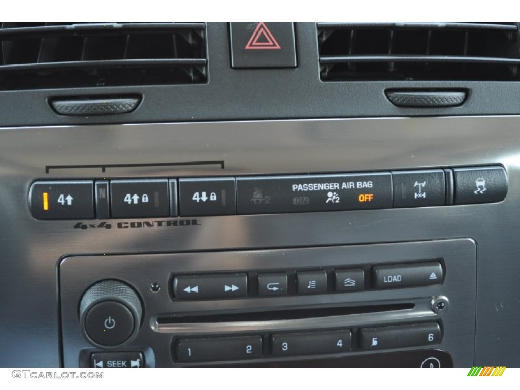 2008 Hummer H3 Standard H3 Model Controls Photo #51431424