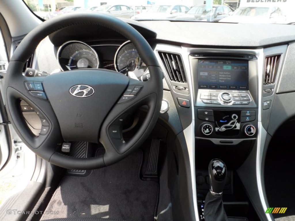 2012 Hyundai Sonata SE Black Dashboard Photo #51431706