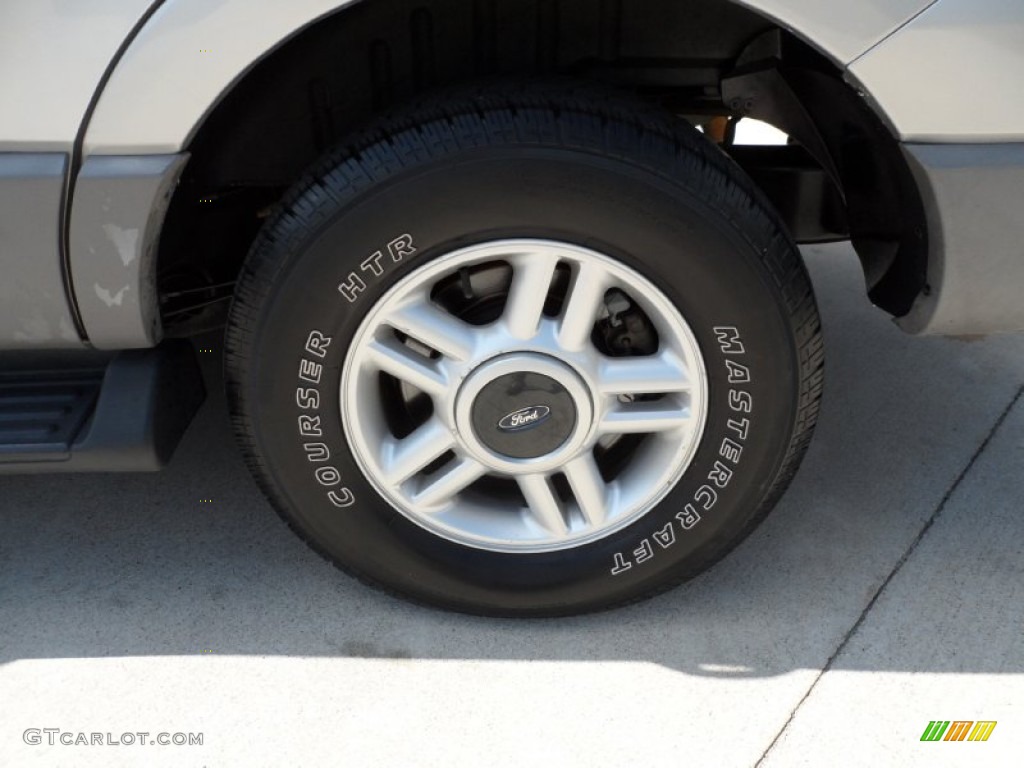 2003 Ford Expedition XLT Wheel Photo #51432093