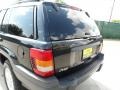 2004 Brillant Black Crystal Pearl Jeep Grand Cherokee Laredo  photo #24