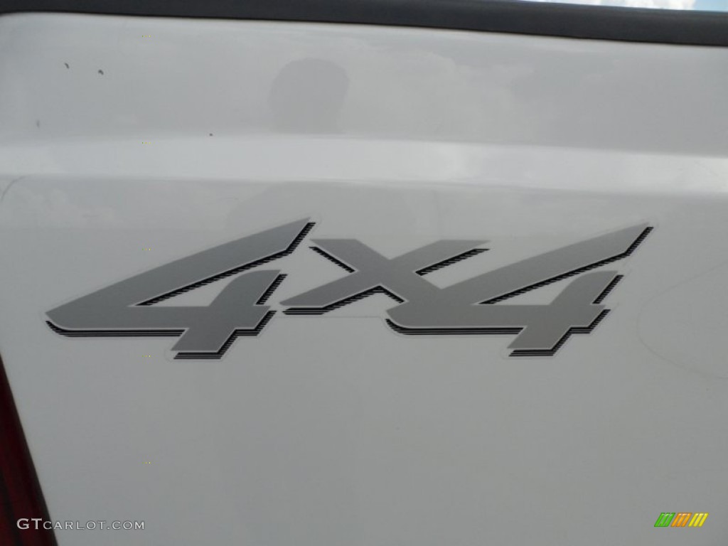 2003 F250 Super Duty Lariat Crew Cab 4x4 - Oxford White / Medium Flint Grey photo #22
