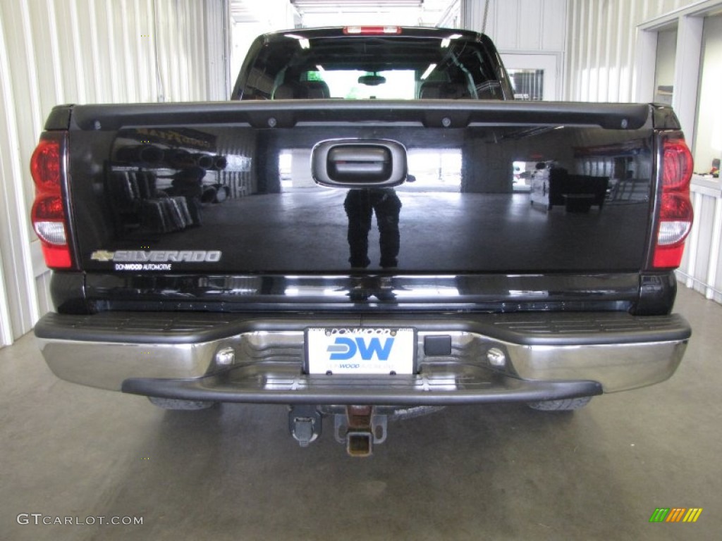 2007 Silverado 1500 Classic LT Extended Cab 4x4 - Black / Dark Charcoal photo #6