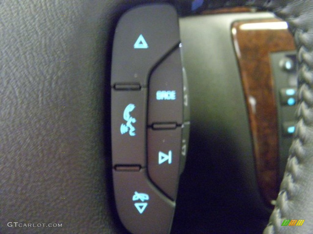 2011 Impala LT - Silver Ice Metallic / Ebony photo #21