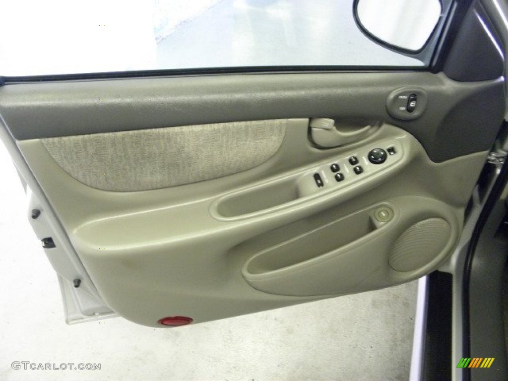 2004 Oldsmobile Alero GL1 Sedan Door Panel Photos