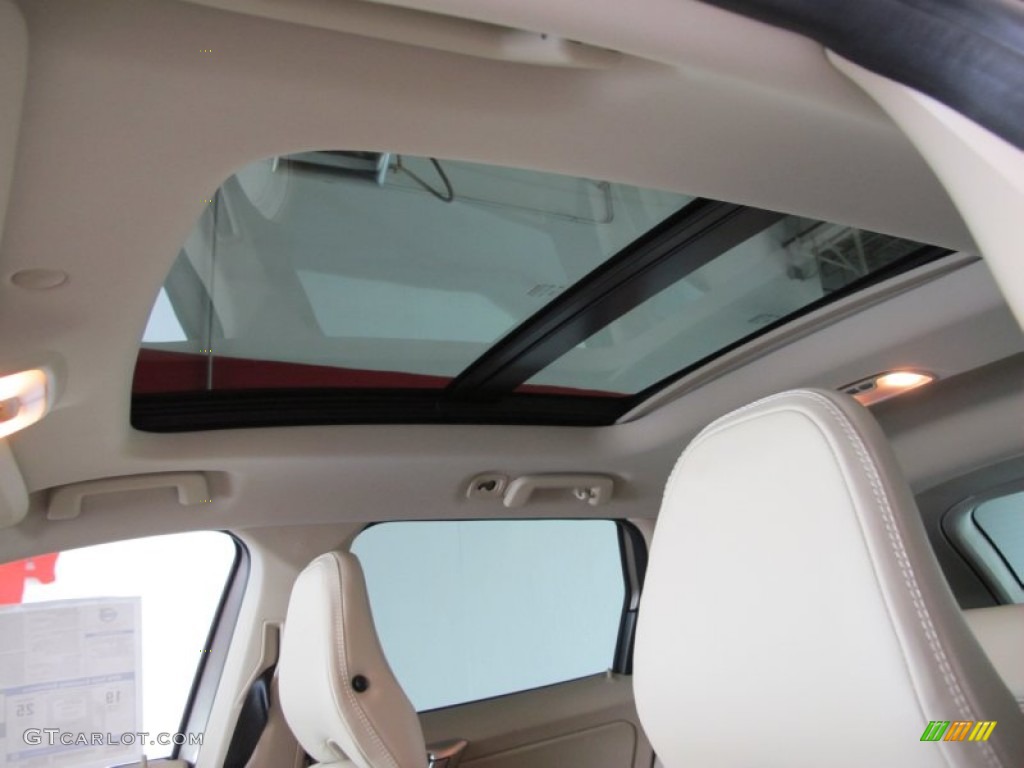 2012 Volvo XC60 3.2 Sunroof Photo #51440379