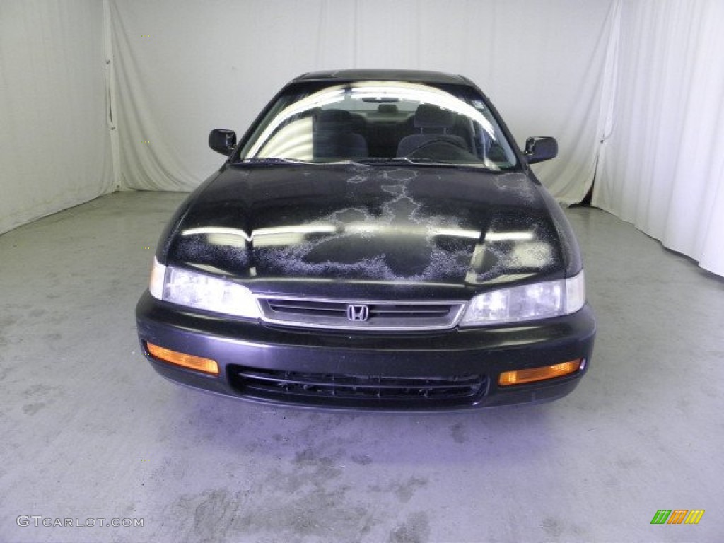 1996 Accord LX Sedan - Granada Black Pearl Metallic / Gray photo #2
