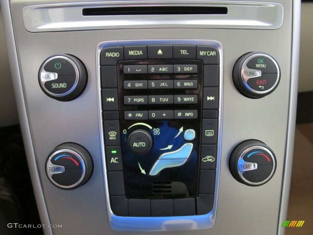 2012 Volvo XC60 3.2 Controls Photo #51440625