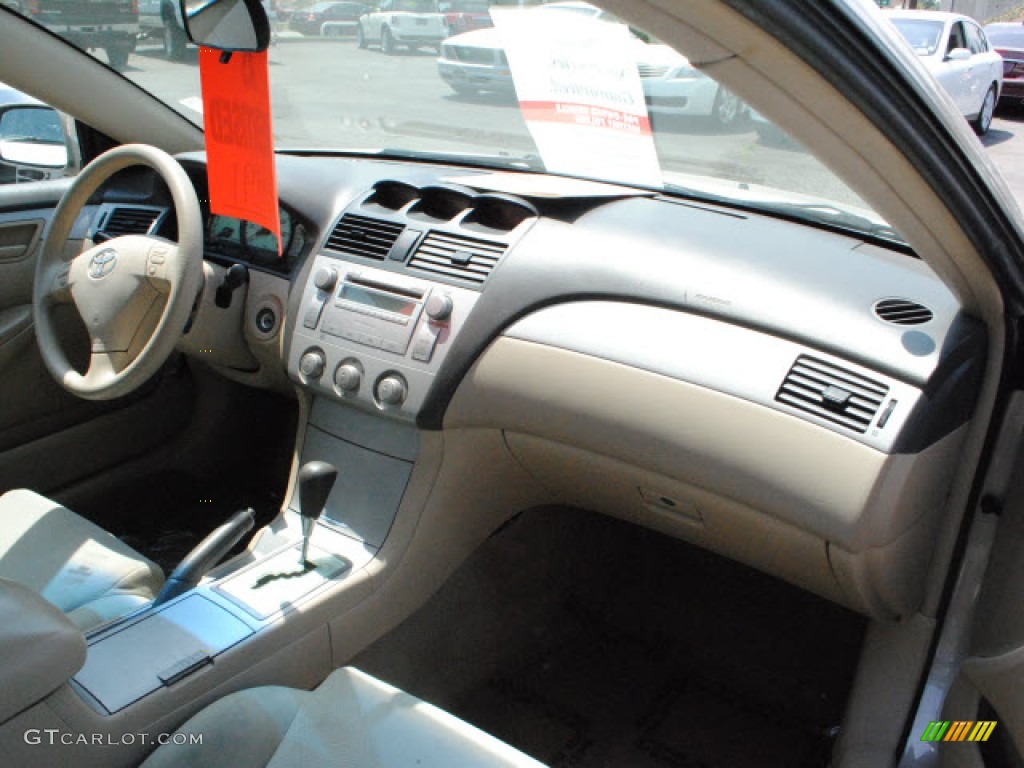 Ivory Interior 2005 Toyota Solara SE Coupe Photo #51440922