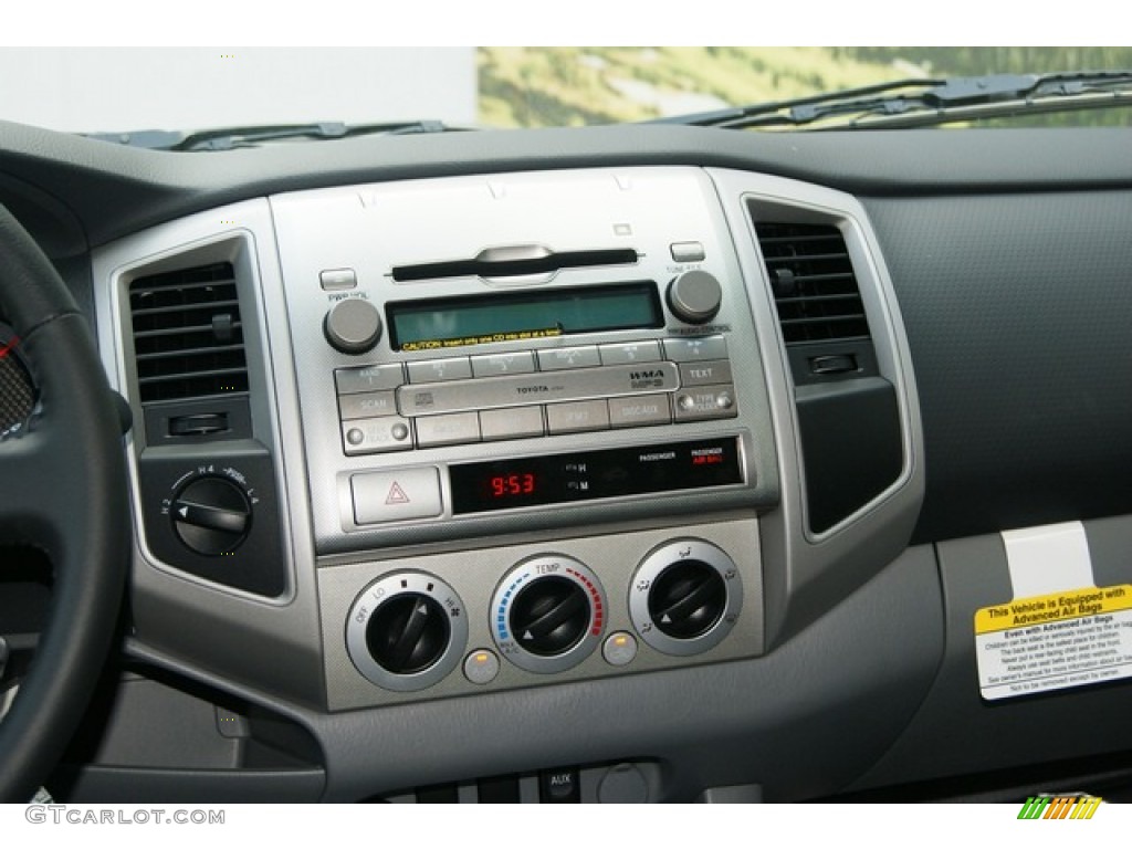 2011 Toyota Tacoma V6 TRD Sport Double Cab 4x4 Controls Photo #51441627