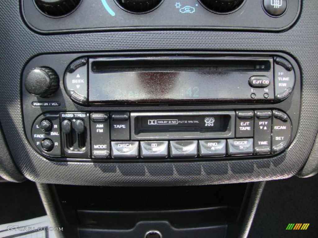 2004 Chrysler Sebring LX Convertible Controls Photo #51443535