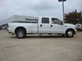 Oxford White - F350 Super Duty Lariat Crew Cab Dually Photo No. 2