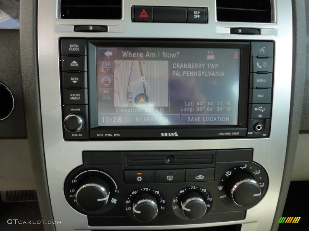 2008 Chrysler 300 C HEMI AWD Controls Photo #51444498