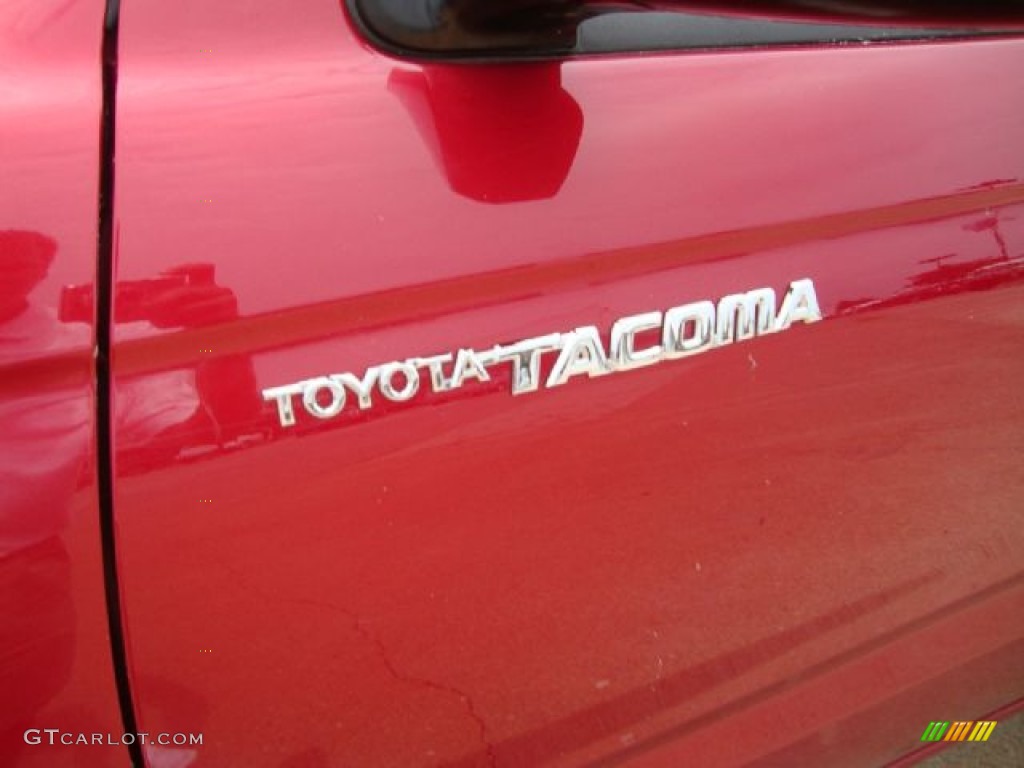 2004 Tacoma V6 Xtracab 4x4 - Impulse Red Pearl / Charcoal photo #28