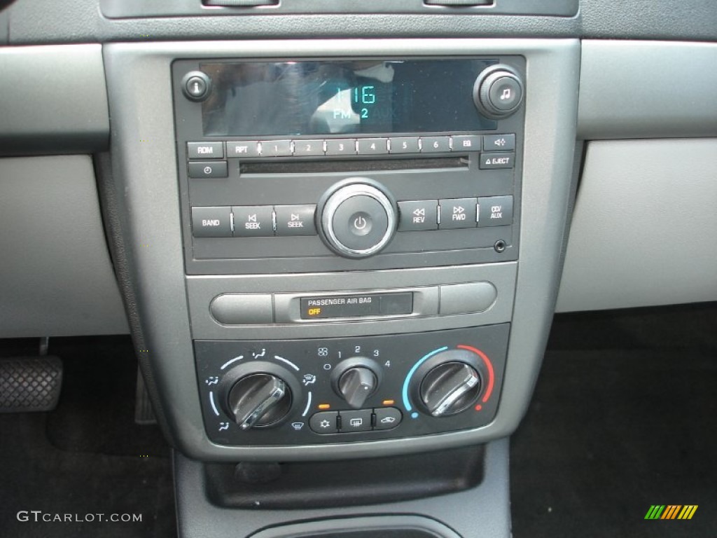 2007 Chevrolet Cobalt LS Coupe Controls Photo #51448137