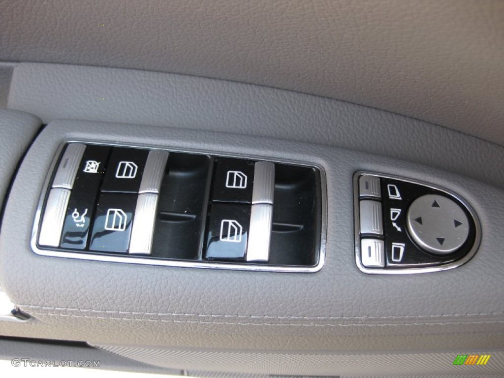 2009 Mercedes-Benz S 550 Sedan Controls Photo #51450894