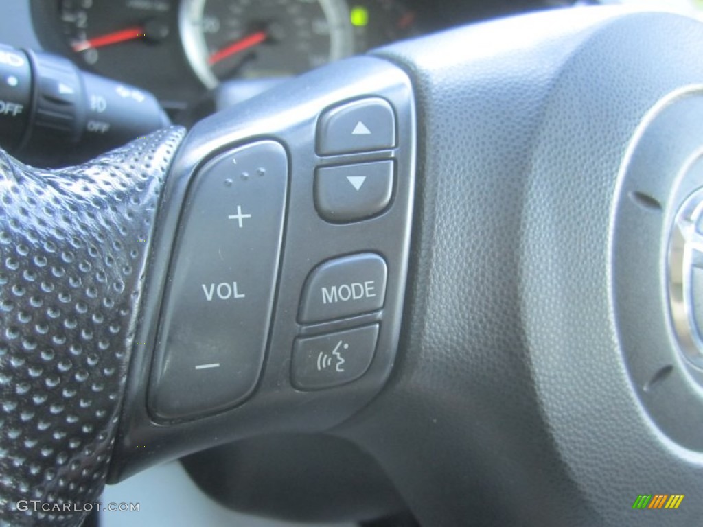 2006 MAZDA5 Touring - Whitewater Pearl / Black photo #25