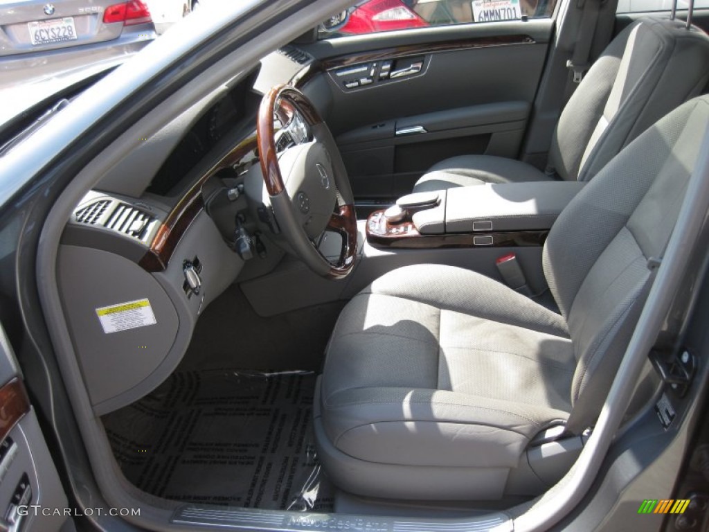 Grey/Dark Grey Interior 2009 Mercedes-Benz S 550 Sedan Photo #51451080