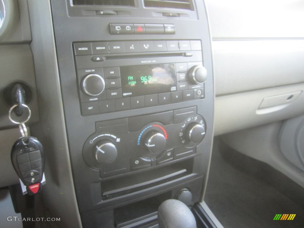 2008 Magnum  - Dark Titanium Metallic / Dark Slate Gray/Light Slate Gray photo #26