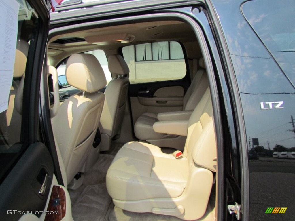 Light Cashmere/Ebony Interior 2008 Chevrolet Suburban 1500 LTZ 4x4 Photo #51455862