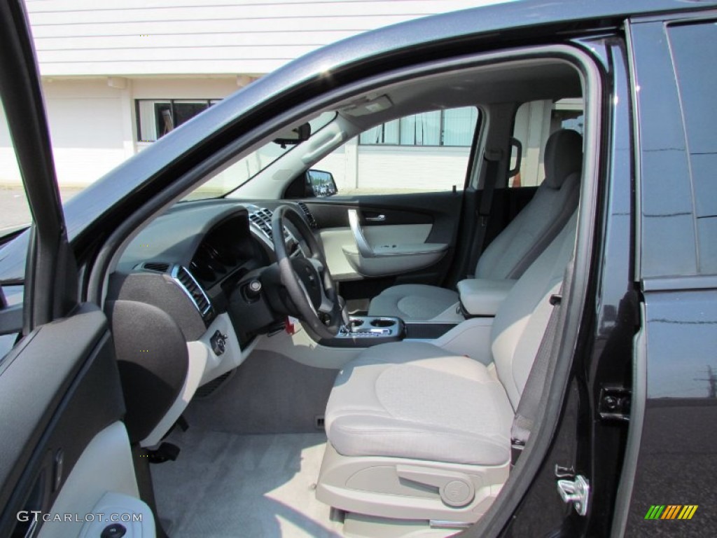 Light Titanium Interior 2009 GMC Acadia SLE Photo #51456366