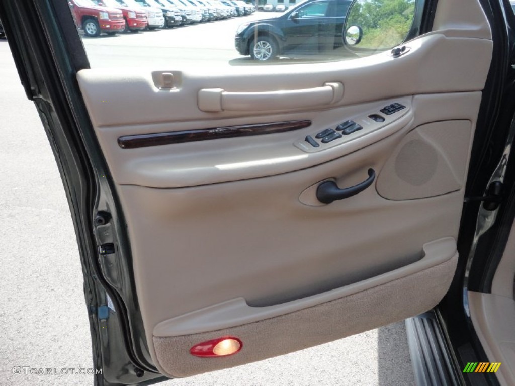 1999 Lincoln Navigator 4x4 Medium Prairie Tan Door Panel Photo #51457485
