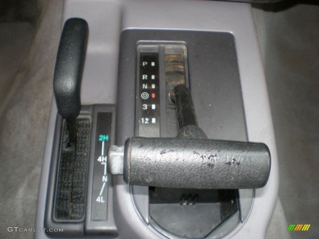 1998 Jeep Cherokee Sport 4x4 4 Speed Automatic Transmission Photo #51460194