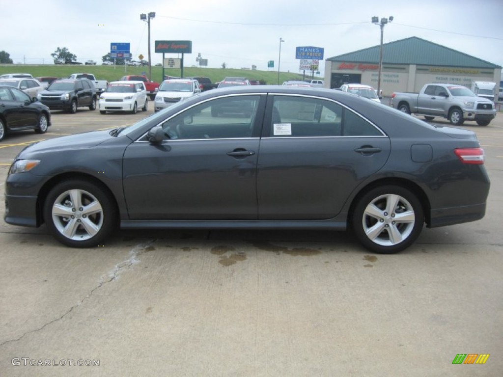 2011 Camry SE - Magnetic Gray Metallic / Dark Charcoal photo #4
