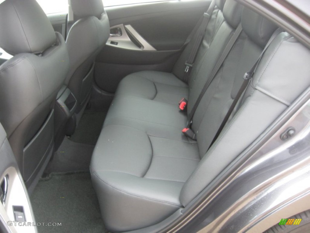 2011 Camry SE - Magnetic Gray Metallic / Dark Charcoal photo #14