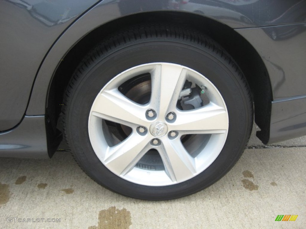 2011 Camry SE - Magnetic Gray Metallic / Dark Charcoal photo #16