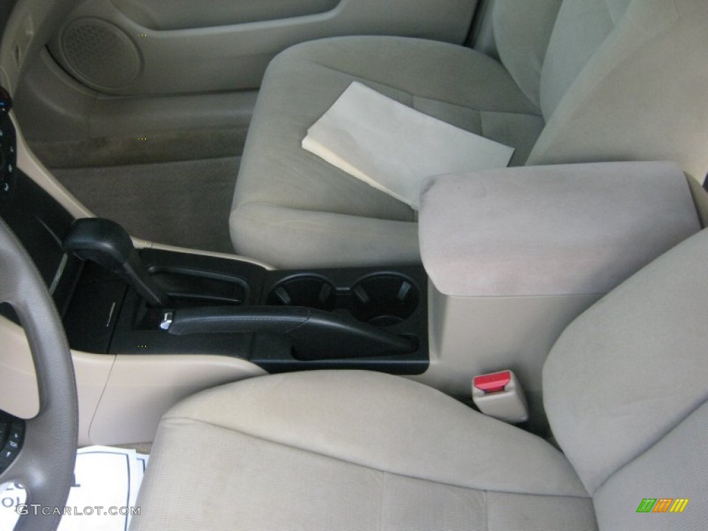 2007 Accord SE V6 Sedan - Taffeta White / Ivory photo #12