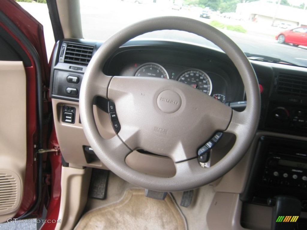 2003 Rodeo S V6 - Currant Red / Beige photo #9