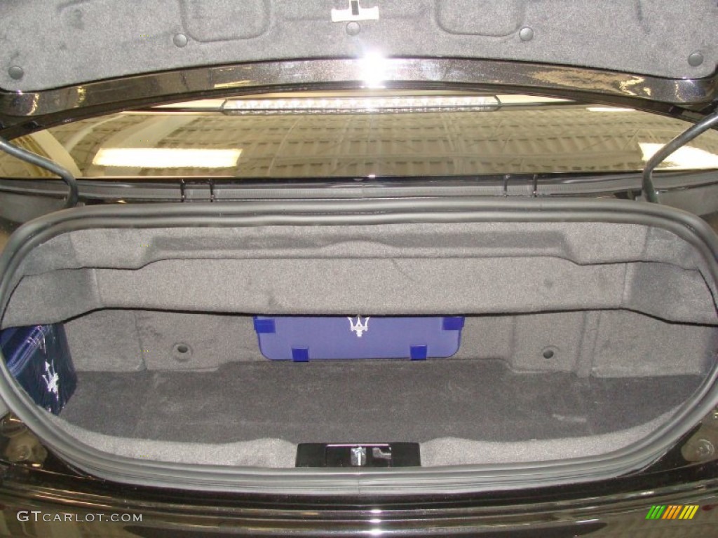2011 Maserati GranTurismo Convertible GranCabrio Trunk Photo #51465174